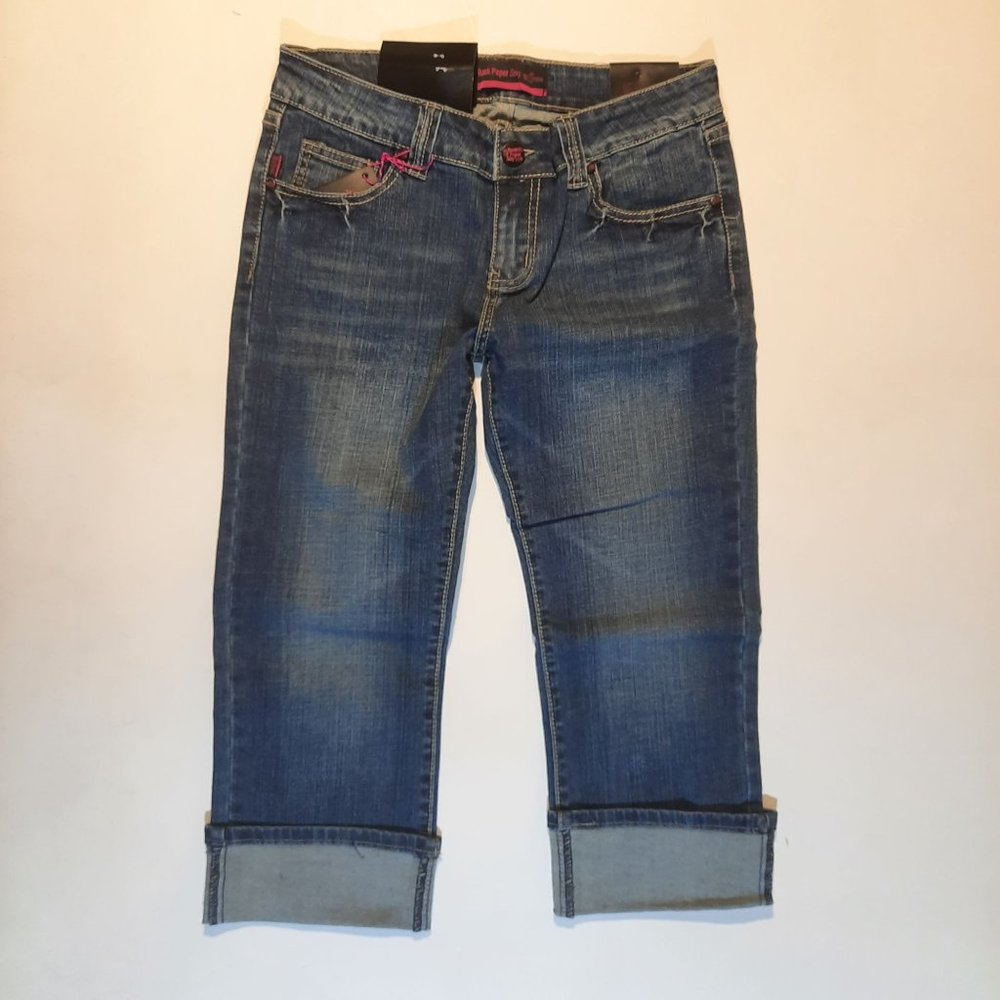 NWT Women's Capri Jeans Size 5
